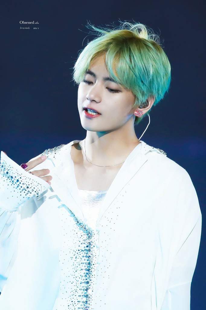 Taehyung Hair Color Blog캠 체형💜💜 | ARMY's Amino