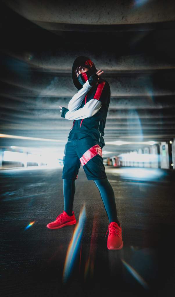 Ikonik Cosplay Fortnite Battle Royale Armory Amino 9383