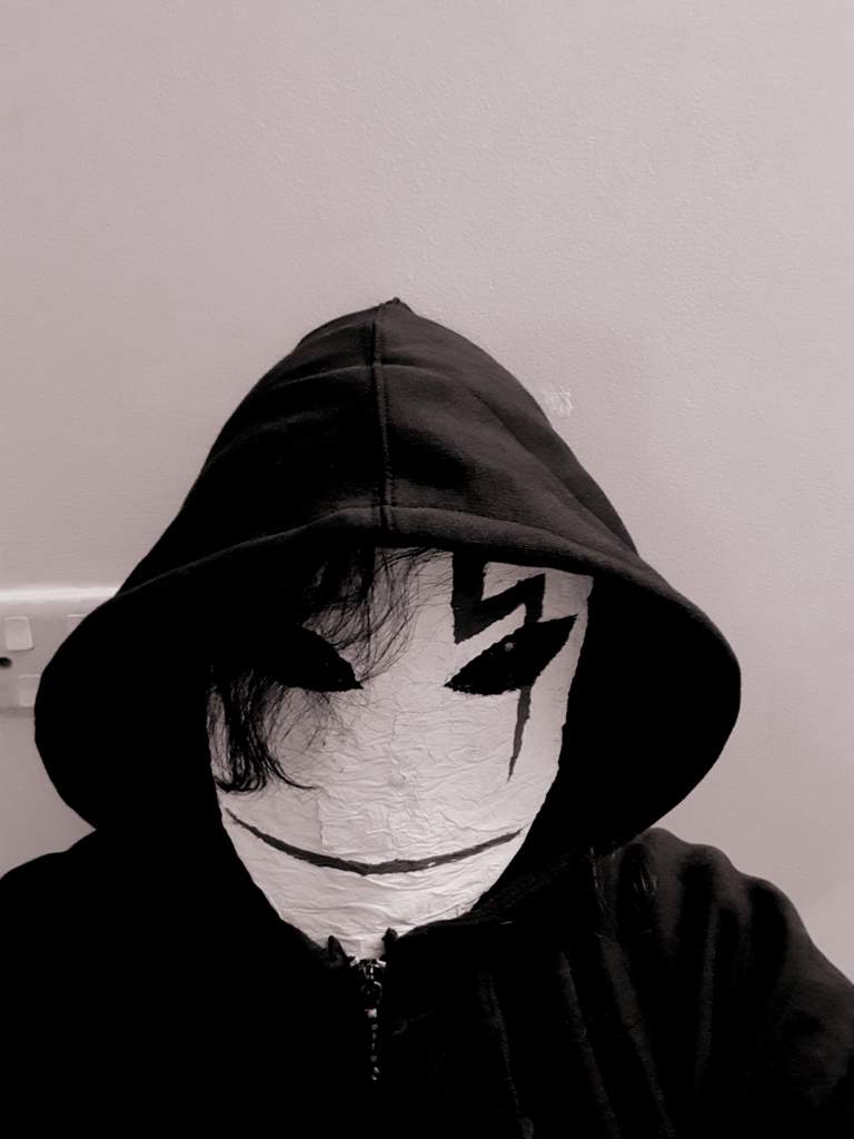 Making the Mask (Darker than Black) || Hei's Mask Tutorial | Anime Amino