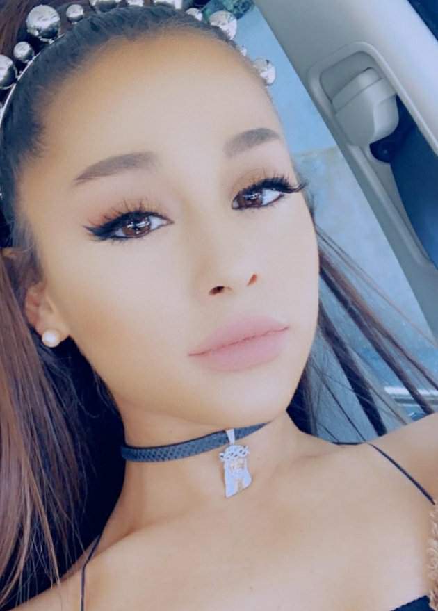 Cutie's snapchat | Ariana Grande Amino
