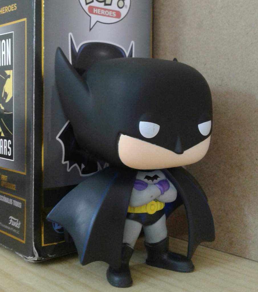 Unboxing: Funko POP! Batman 80th Anniversary First Appearance Batman |  Comics Amino