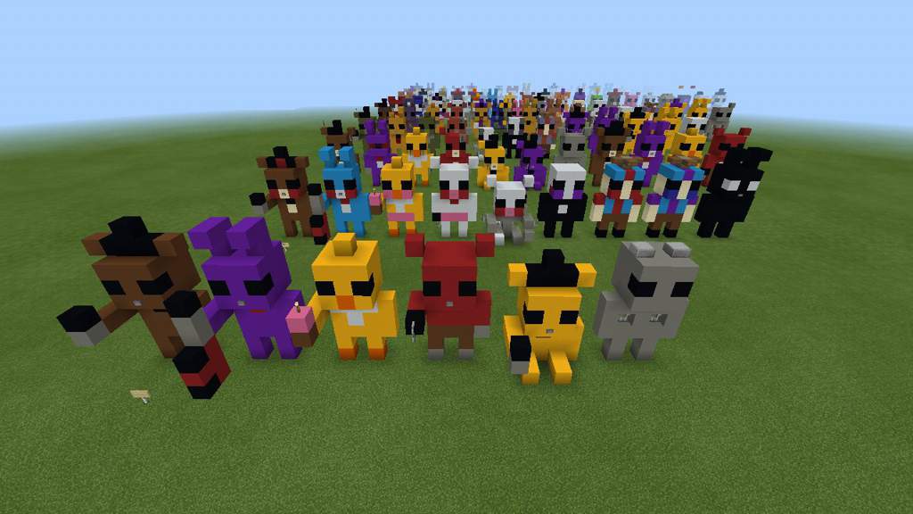 {mini Minecraft Fnaf Statues} 