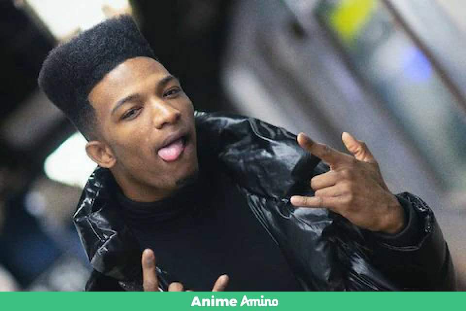 Etika | Anime Amino