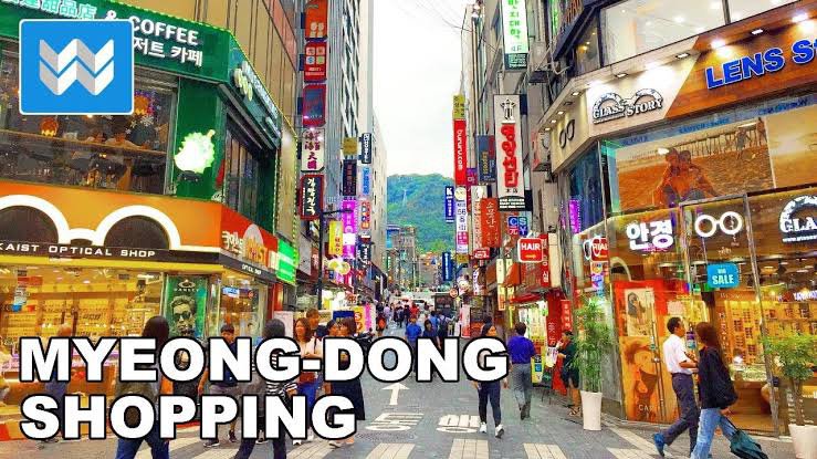 [Travel Series] Shopping in Myeongdong | Korean Beauty Amino