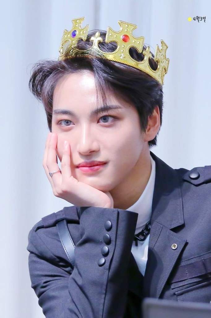 Prince Seonghwa😃👑 | ATEEZ 에이티즈 AMINO Amino