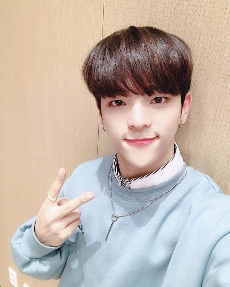 ⊰ Seungmin Instagram Update [190801] ⊱ | Stray Kids Amino