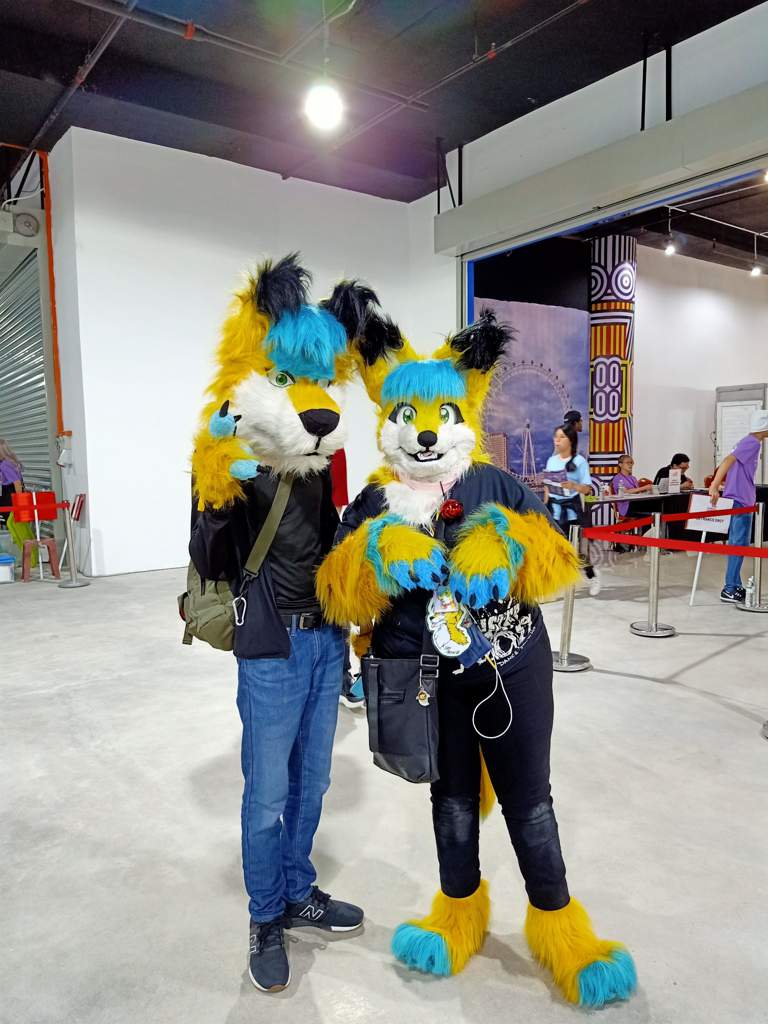 rivalo fursuit