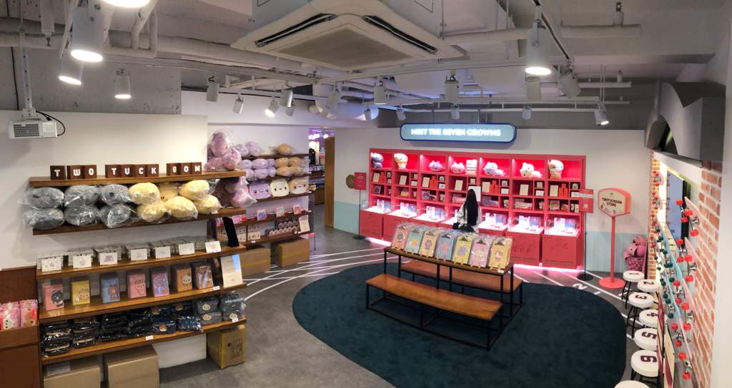 Twotuckgom Store In Gangnam Seoul Monbebe Amino Twotuckgom Store In Gangnam Seoul Monbebe Amino