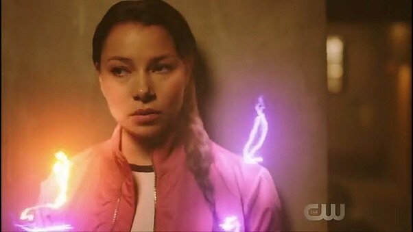 How Does Nora have Purple Lightning? | The Flash Amino