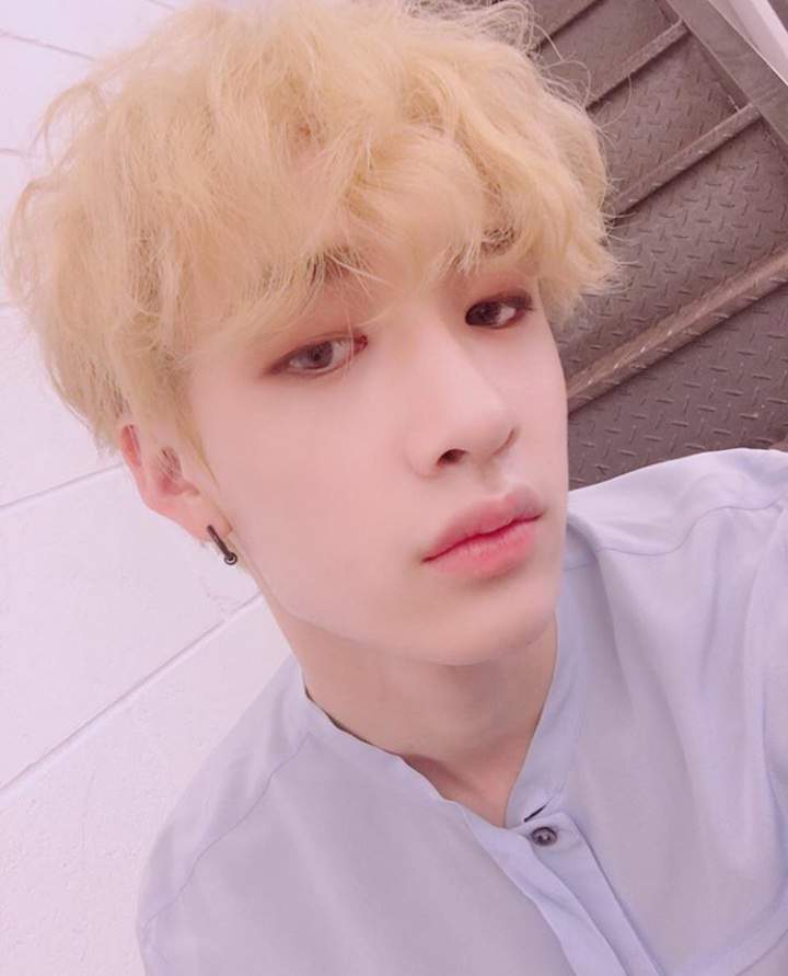 Chan With Blond Hair Stray Kids Amino