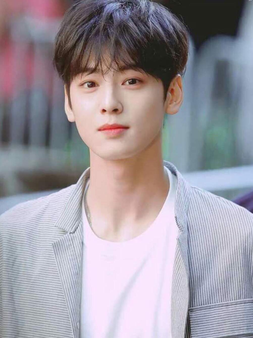 Cha Eunwoo | Wiki | · ASTRO · Amino