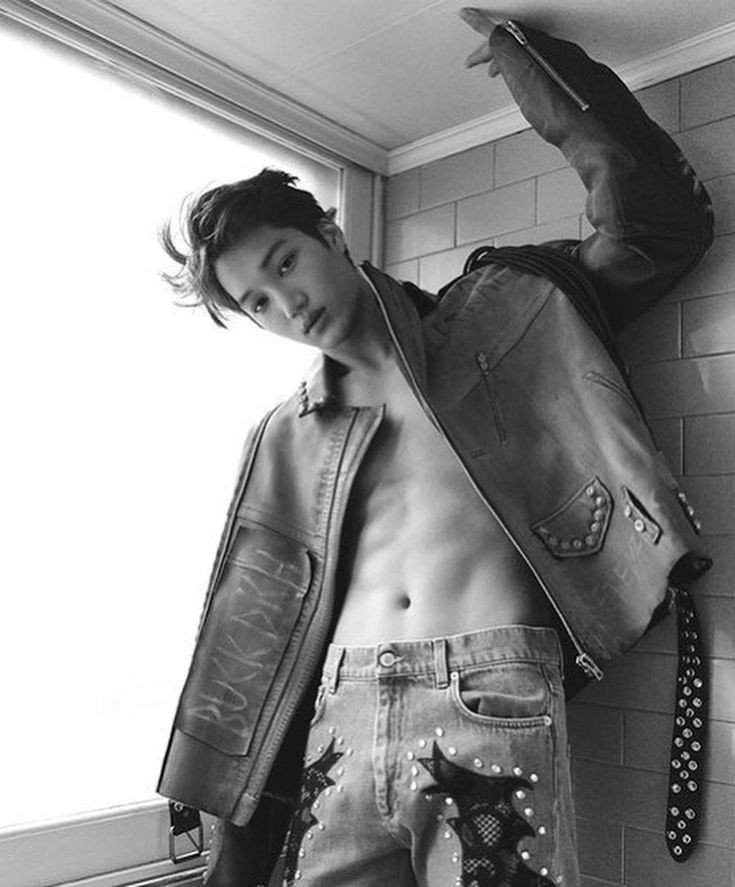 Porque o Yuta não segue um exemplo do Kai ;;? Red Velvet BR Amino