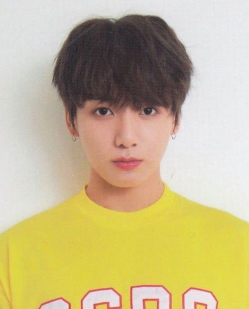 jungkook in yellow ♡ | ARMY's Amino