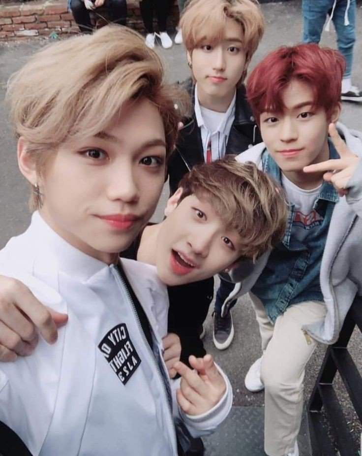 Stray Kids | Wiki | STAY'S FAM Amino