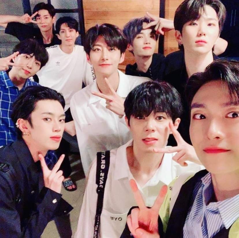 Hi | KProfiles Forum - KPop Forums