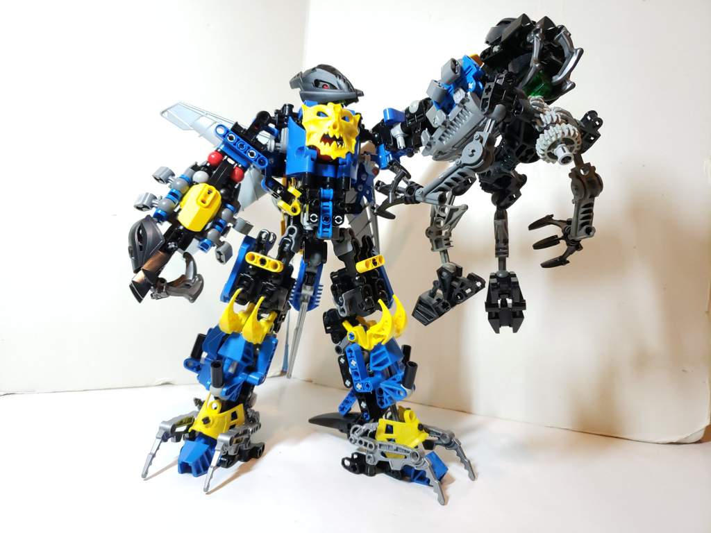 Lego Bioformer MOC review: Kaiza-Kre (With function!) | BIONICLE Amino