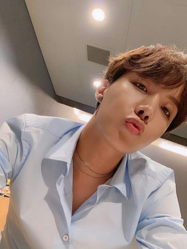 JHope revela cómo nació su nombre artístico y qué significa para él BTS LATINO Amino