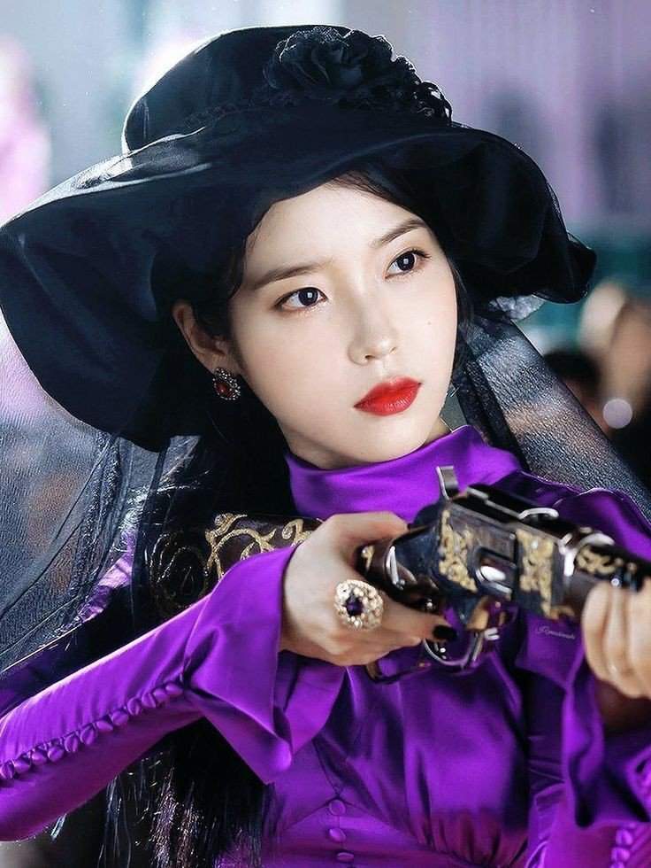 IU •KDRAMA• Amino