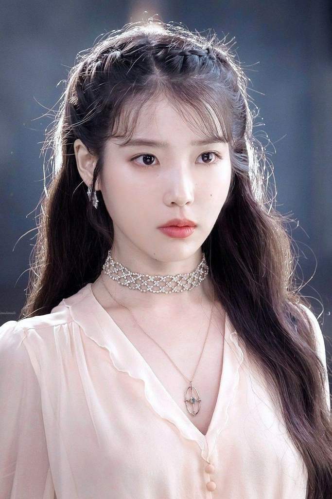 IU •KDRAMA• Amino