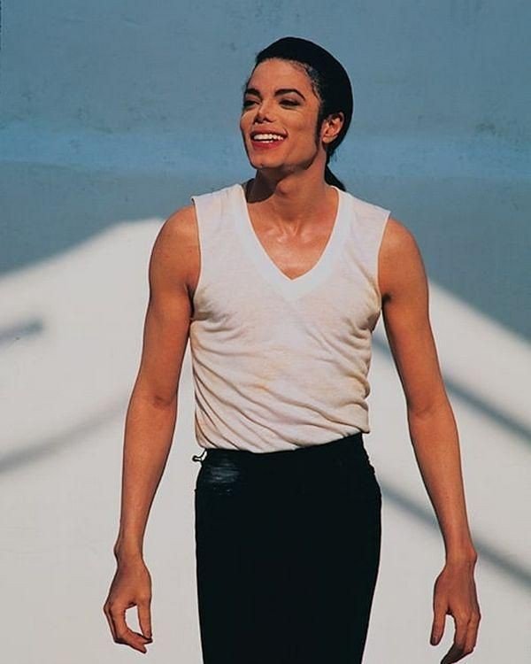 Top 10 Favorite Michael Jackson Outfits Michael Jackson⠀ Amino