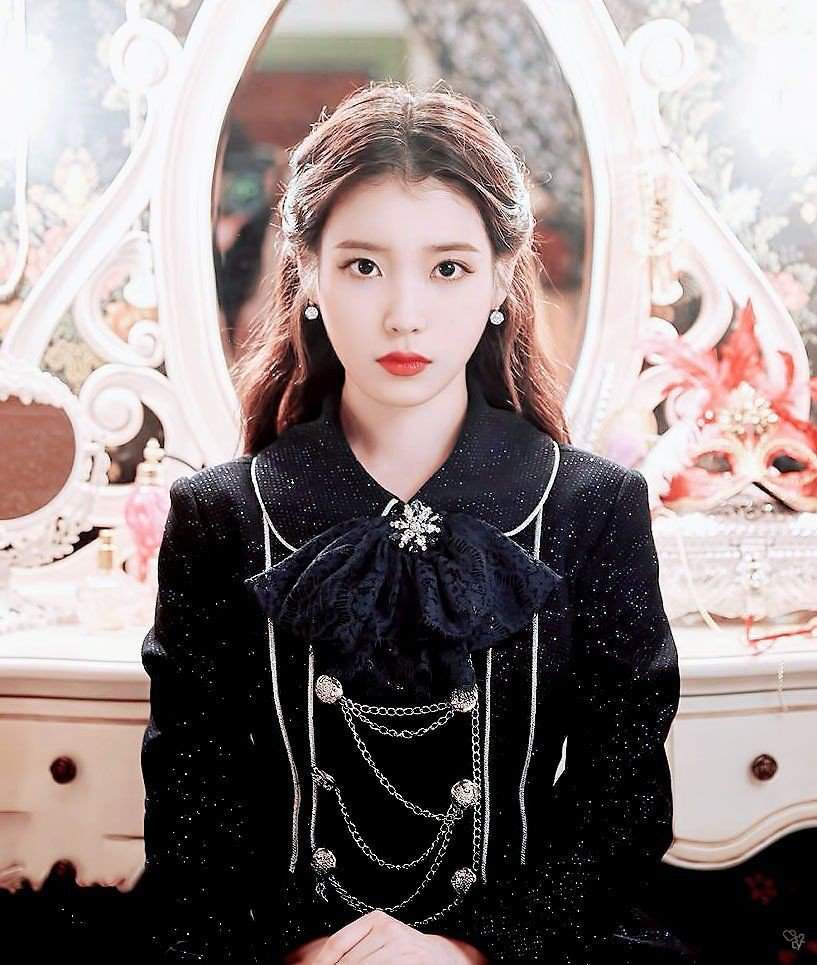 IU | •K-DRAMA• Amino