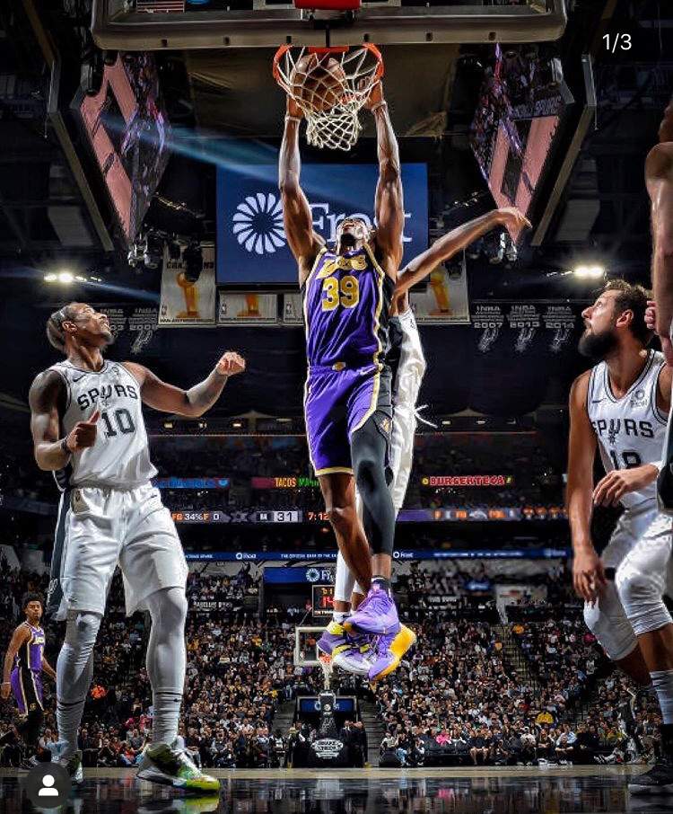 Lakers Def Spurs! Improve to 5-1! | LAKERSW🌎RLD Amino