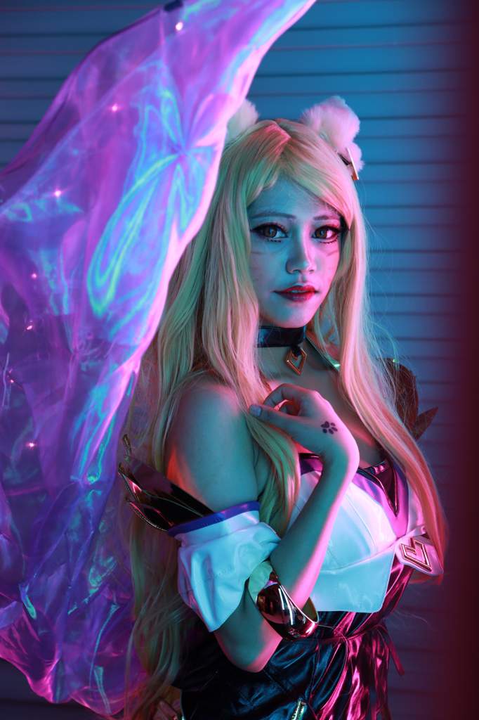 LOL Ahri KDA Cosplay Amino