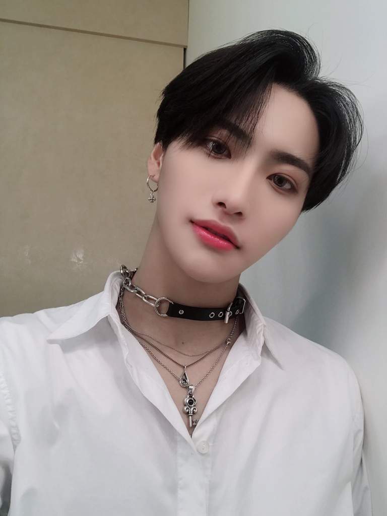 seonghwa (ateez) | K-Pop Amino