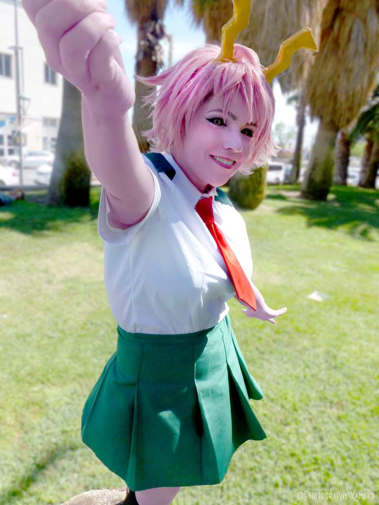 Mina Ashido | ️️ Cosplay Amino