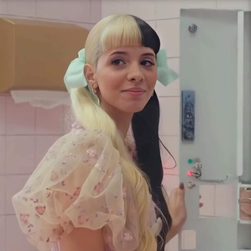 Melanie Martinez | Wiki | LGBT+ ♡ Amino