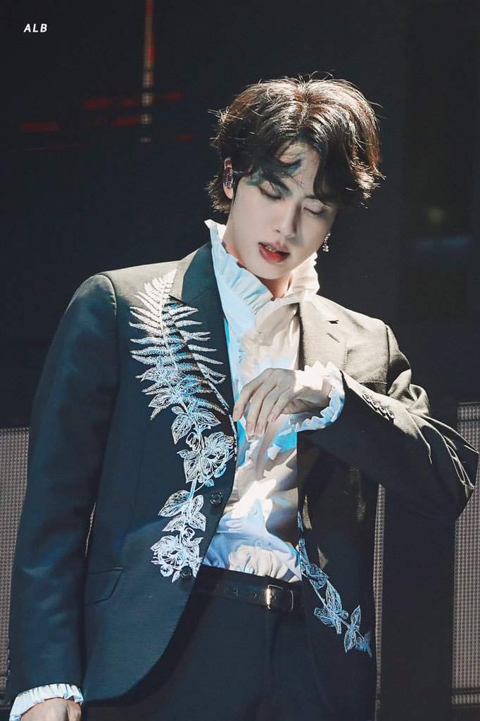 Happy birthday Kim Seok Jin🎉🎂🎉 | Русские Фаны K-POP Amino