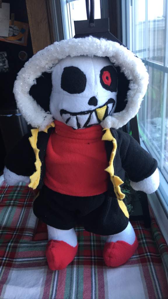 fell sans plush