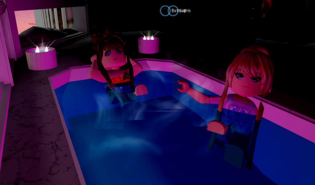 Christmas/Winter Photoshoot 💖🎄 Apartment, Friends, Kettle invasion! ⛲