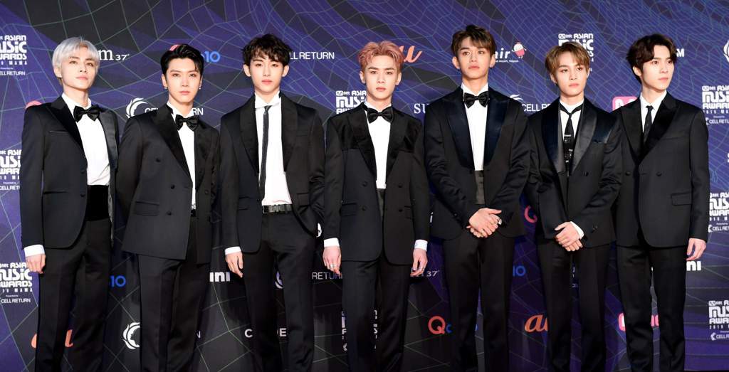 Wayv участники. Wayv 2019. Wayv Red Carpet. NCT mama2019. Mnet группа.