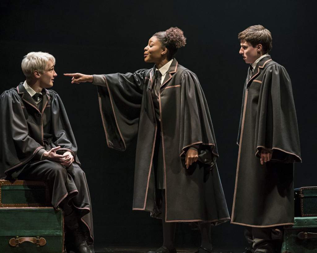 Review cursed child cast 4 | Harry Potter Amino