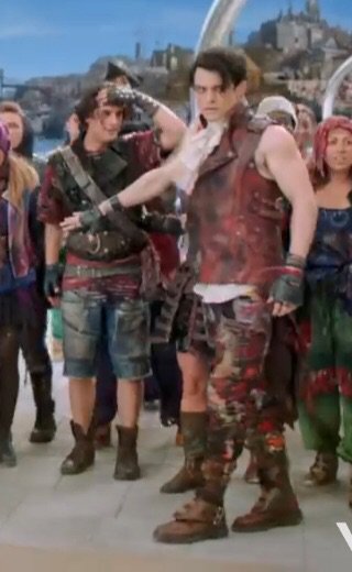 Harry Hook Wiki Disney Descendants 3 Amino Amino