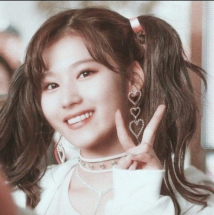 Sana | Wiki | •Twice Amino• Amino