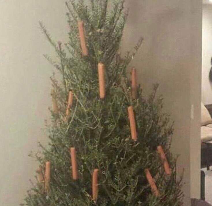 Cursed Christmas images | Dank Memes Amino