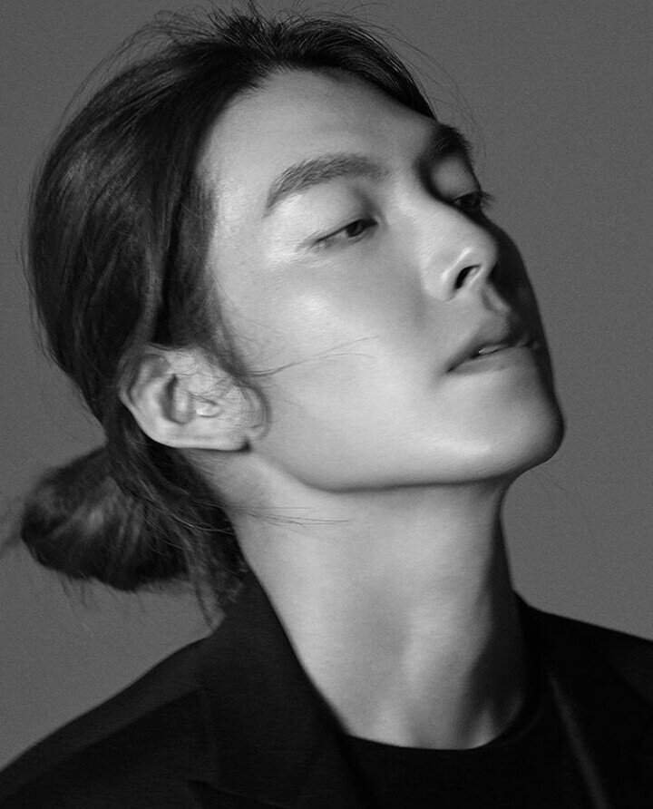 Kim Woo Bin Ulang Tahun, Inilah Kutipan Semangat dari Sang Aktor Korea abafbafb23547ef177f5dd6d5902885aa75faabfr1 720 892v2 uhq - Kim Woo Bin Ulang Tahun, Inilah Kutipan Semangat dari Sang Aktor Korea