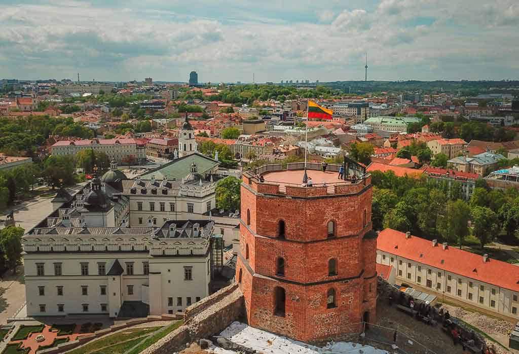 Vilnius | Wiki | •European Amino• Amino