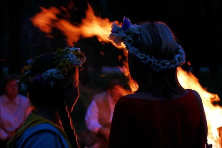 Latvian dating culture