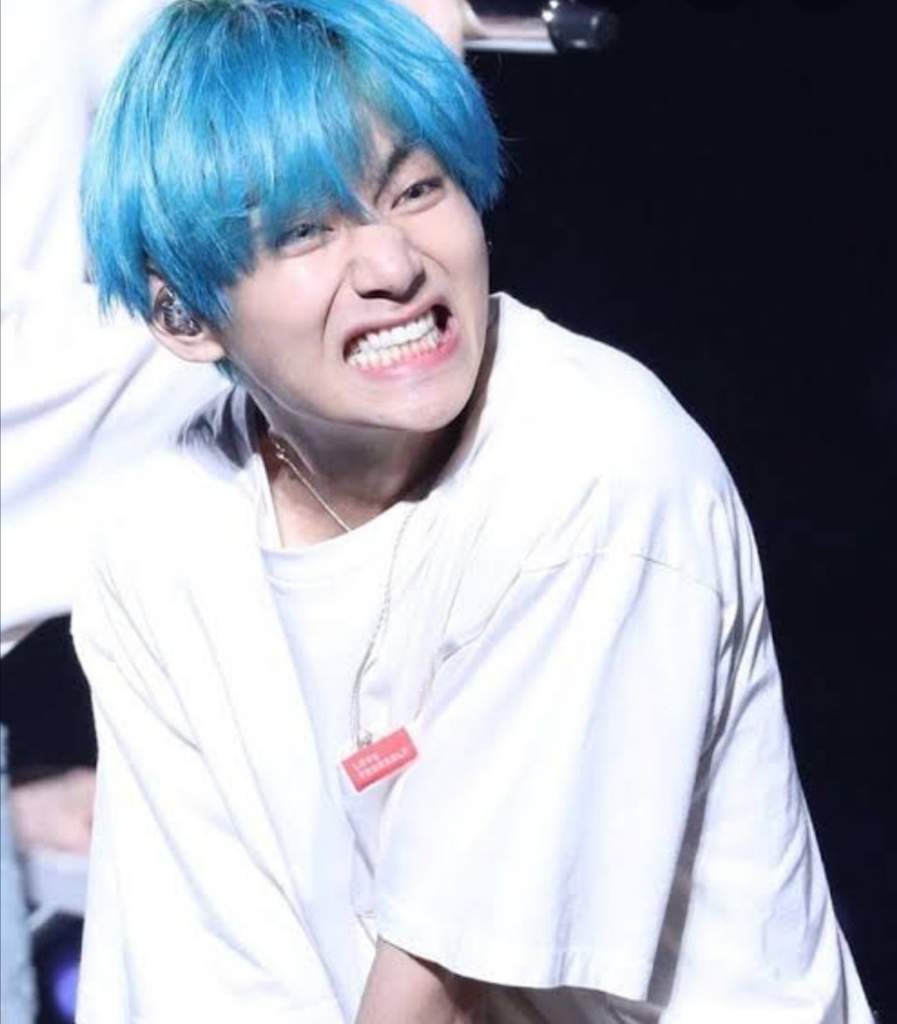 V Boxy Smile Army S Amino