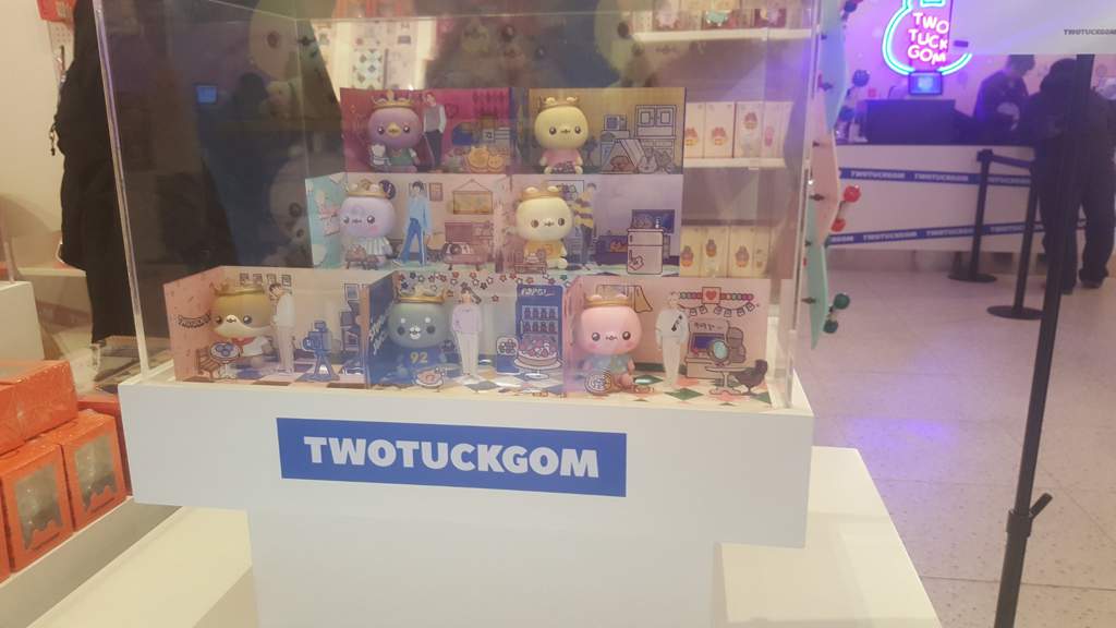 Twotuckgom S Official Store Monbebe Amino