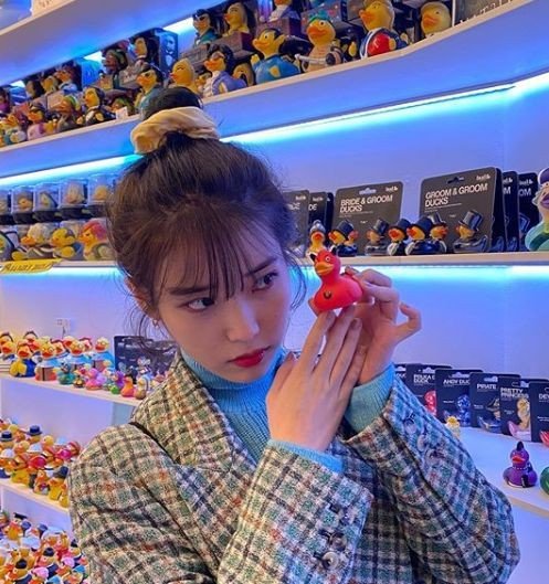 IU: holiday edition 🌍 ️ | K-Drama Amino IU: holiday edition 🌍 ️ | K-Drama Amino