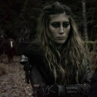 Anya kom Trikru | Wiki | The 100 Roleplay 💙 Amino