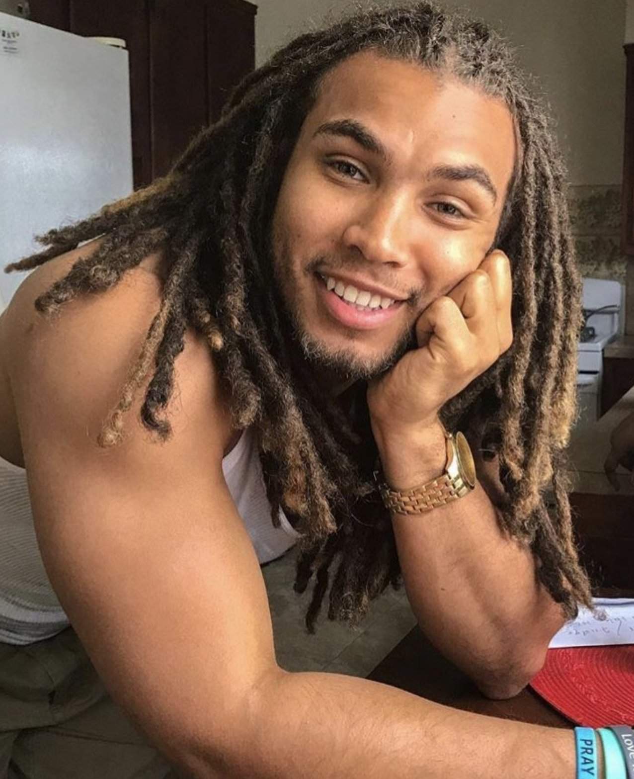 Andre Hoover | Wiki | LGBT Roleplays Amino Amino