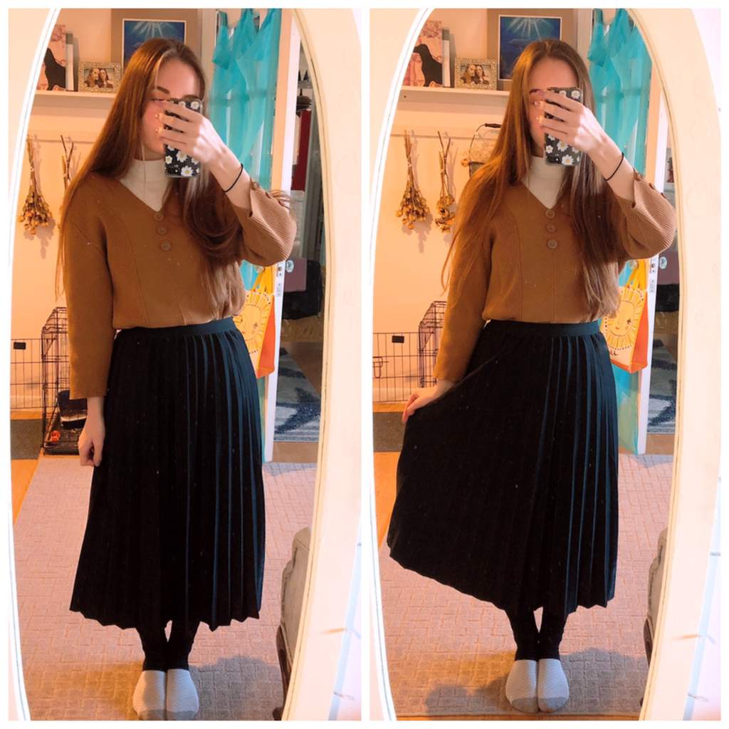 A Black Pleated Skirt | Korean Fashion Amino