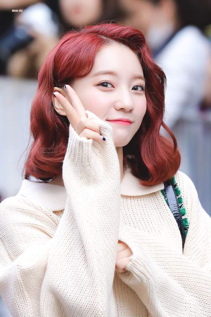 Binnie Red Hair 😍❣️ | Oh My Girl [오마이걸] Amino