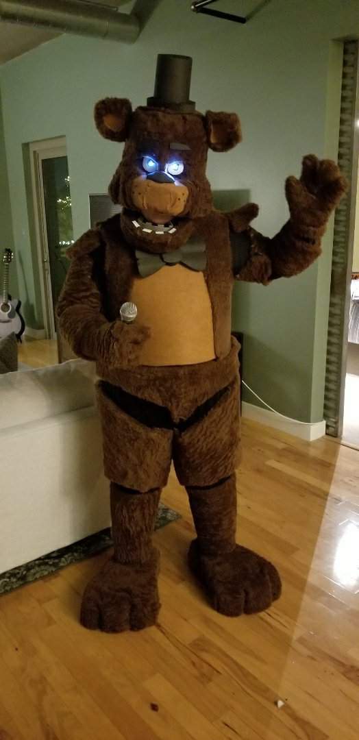 Freddy Cosplay | Five Nights At Freddy's Amino