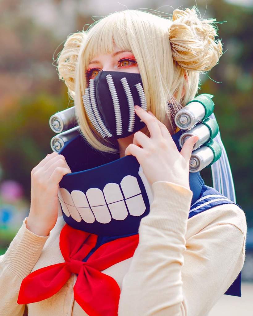 Himiko Toga from My Hero Academia | Cosplay Amino